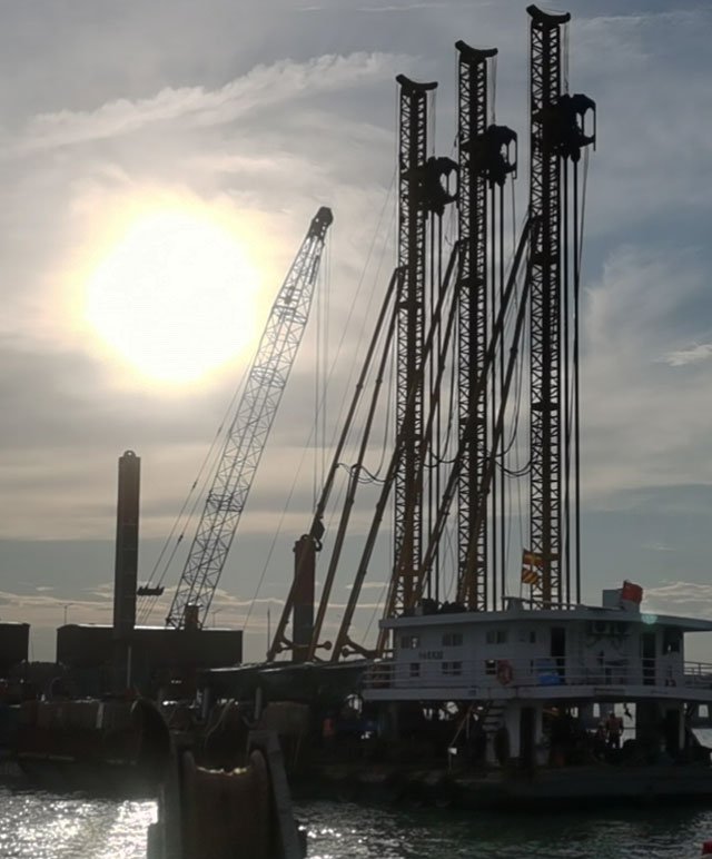 Técnicas de mejora del suelo para construcción en alta mar